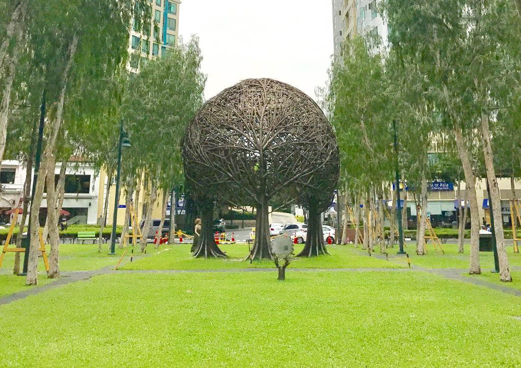 Forbestown Place At The Fort Bgc Taguig Exteriör bild