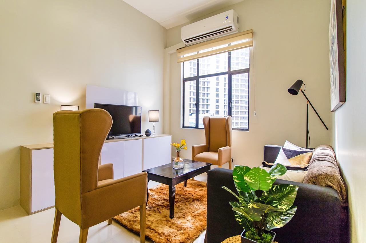 Forbestown Place At The Fort Bgc Taguig Exteriör bild