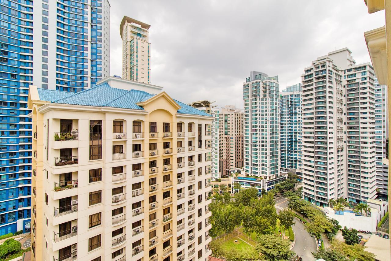 Forbestown Place At The Fort Bgc Taguig Exteriör bild